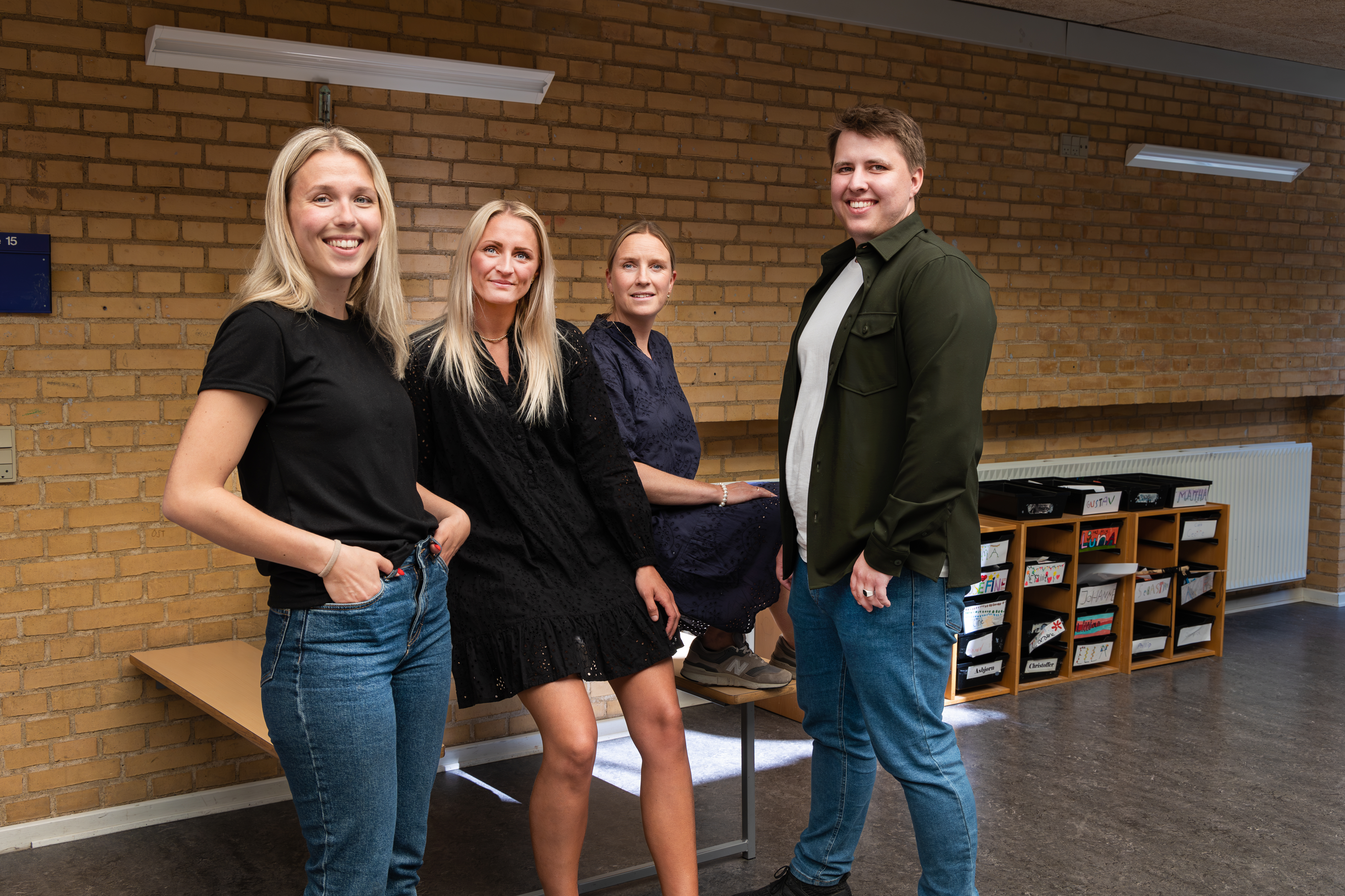 Fælles Billede Julie, Emma, Louise Og Mikkel Fælles Billede Julie, Emma, Louise Og Mikkel